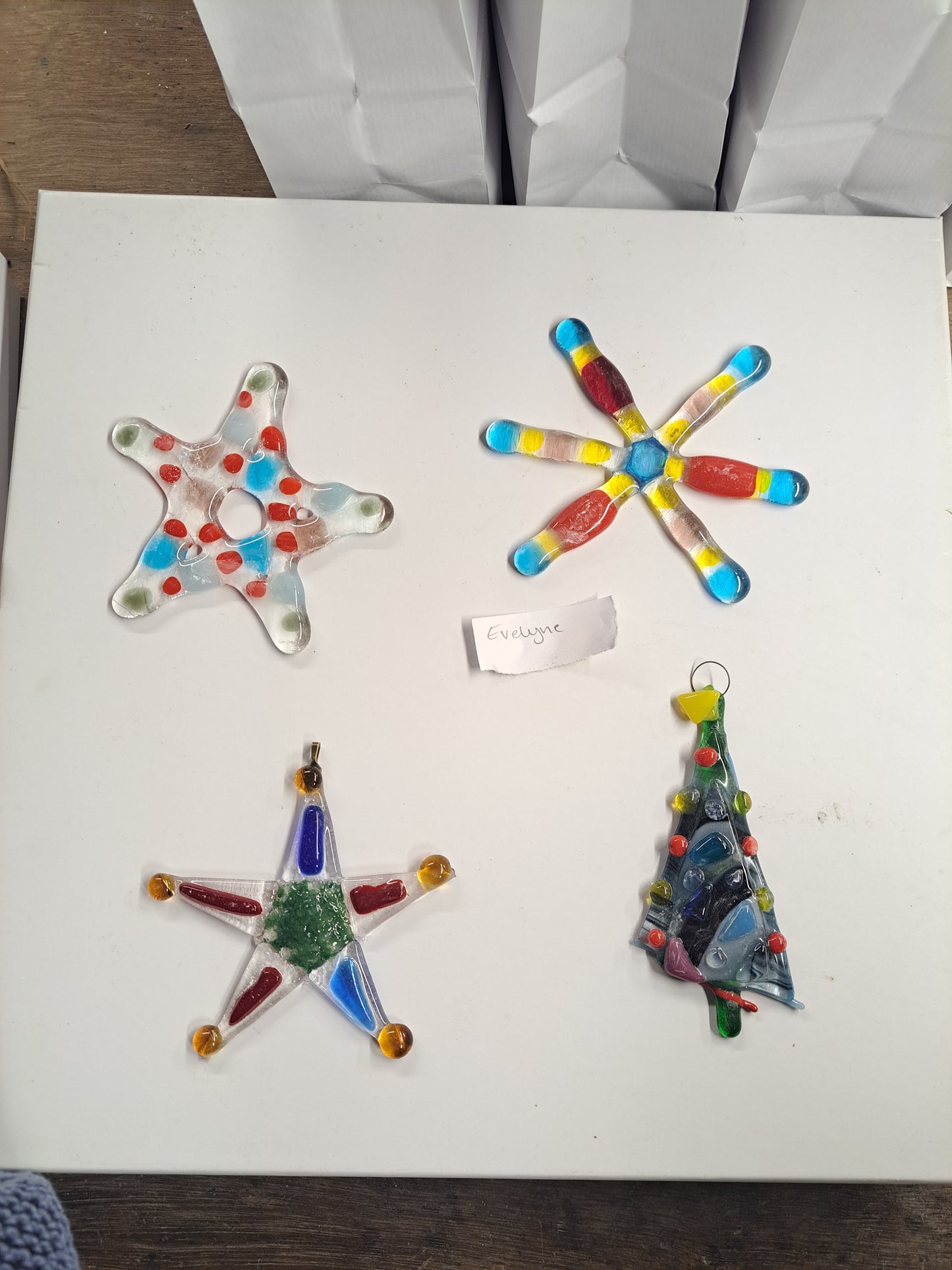 CHRISTMAS DECORATION WORKSHOP