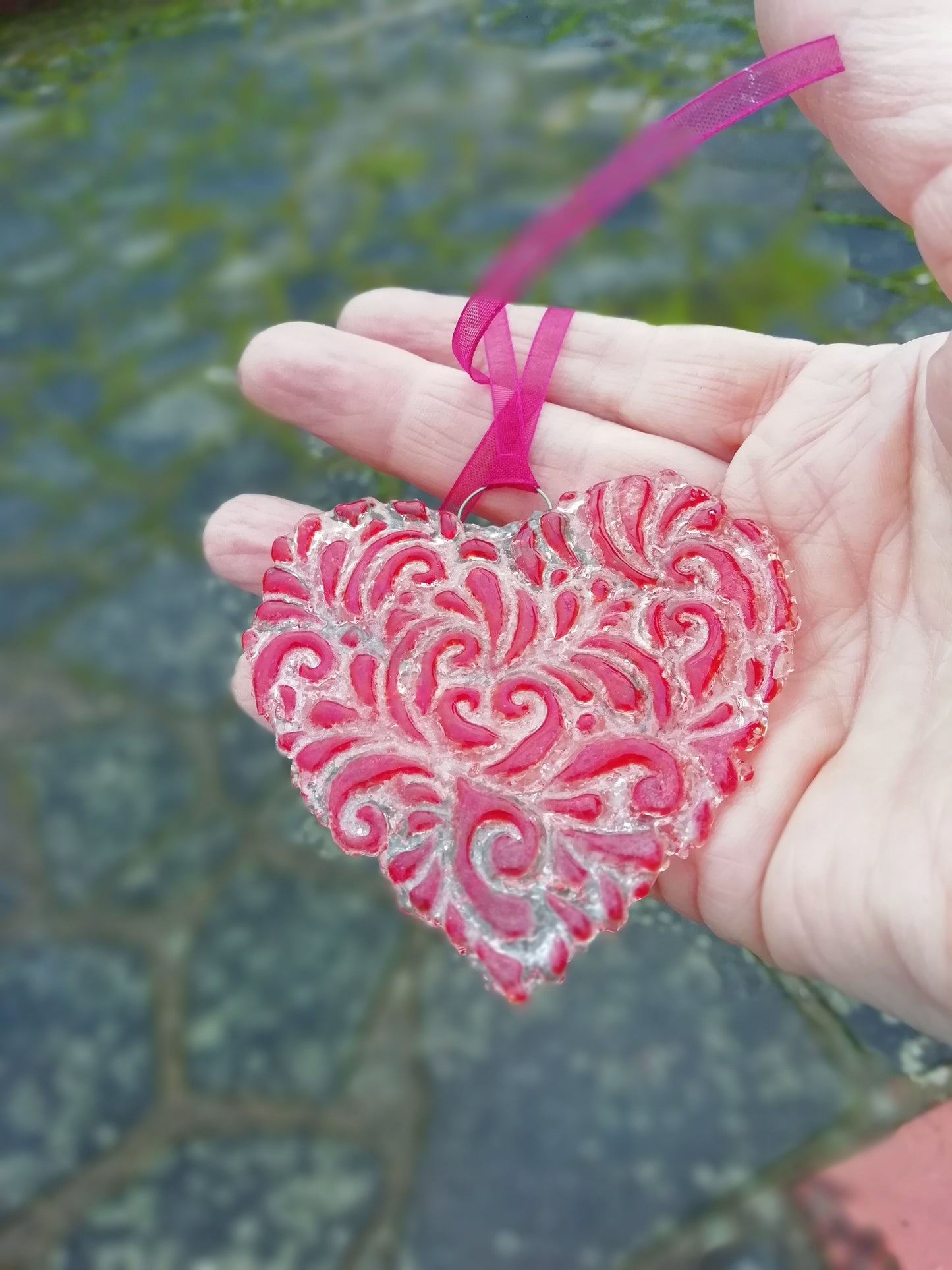 Valentines card with removable glass heart