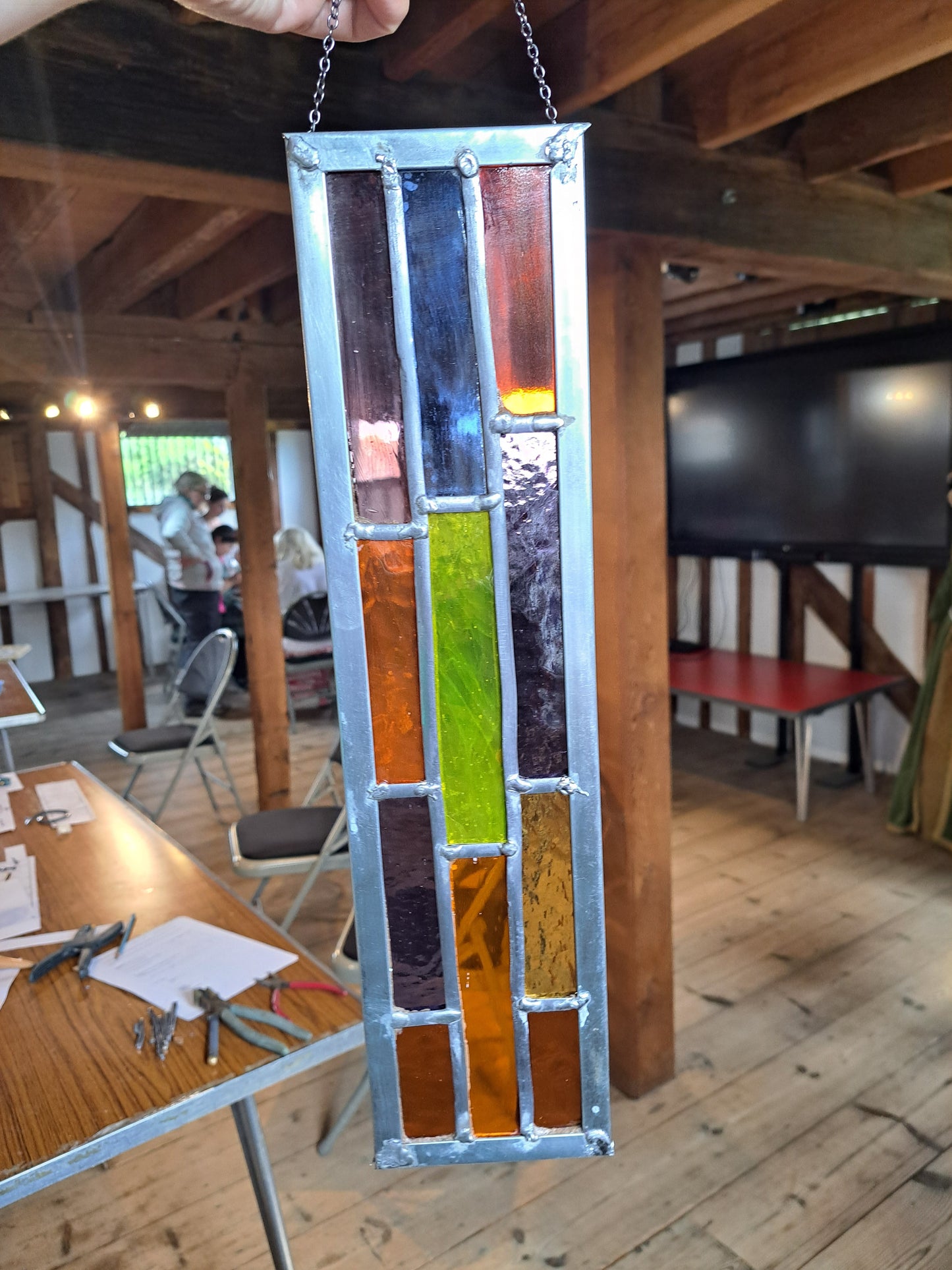 STAINED GLASS GARDEN ORNAMENT WORKSHOP (SUNNINGHILL)