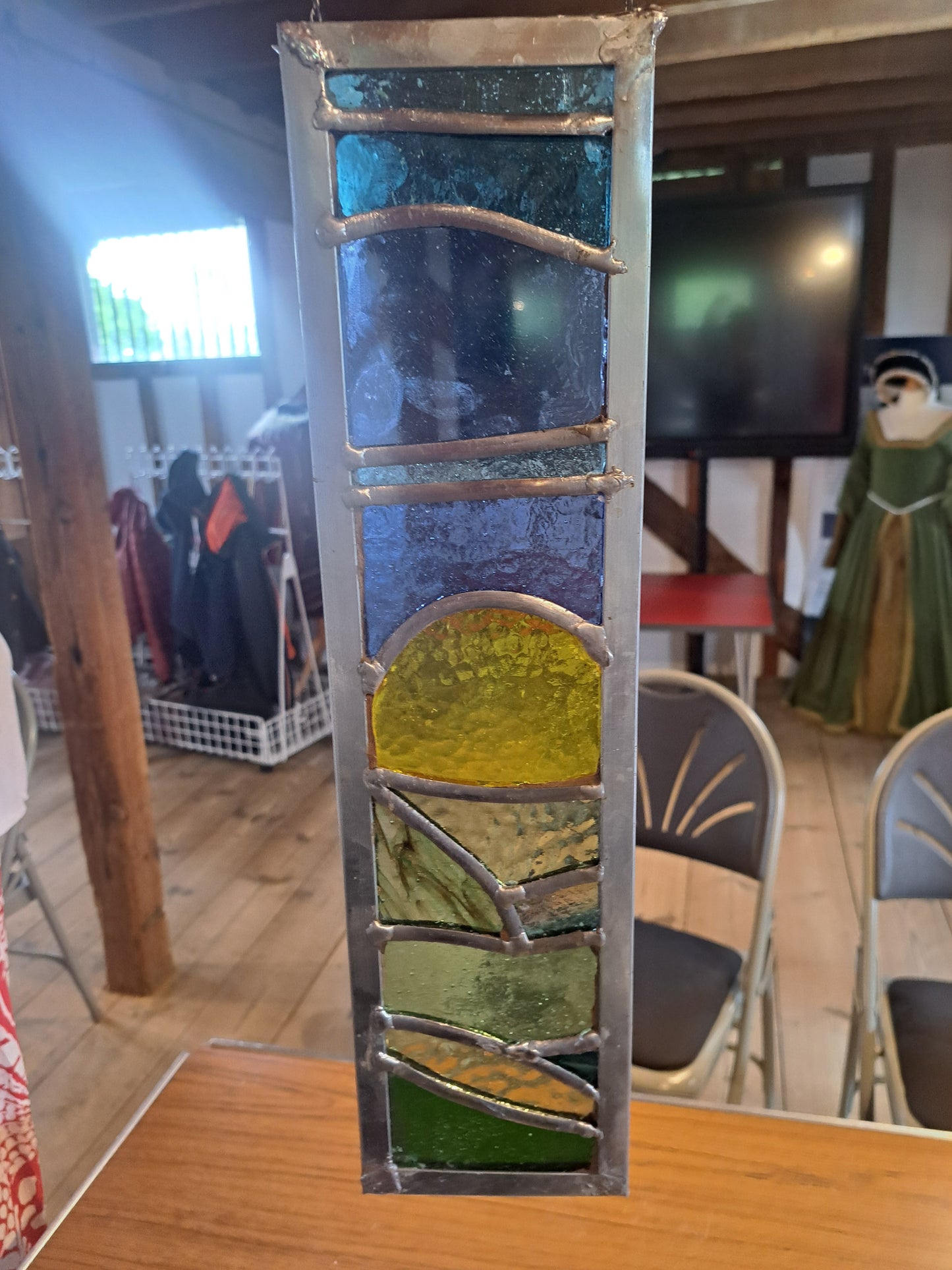 STAINED GLASS GARDEN ORNAMENT WORKSHOP (SUNNINGHILL)